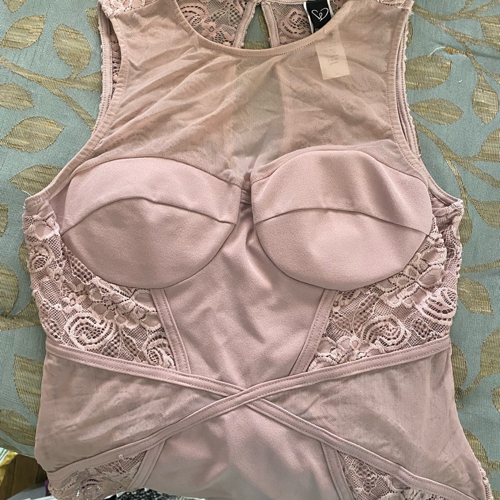 Windsor lace bodysuit